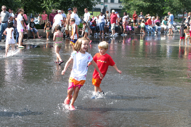 Children playing, Millennium Park, Chicago